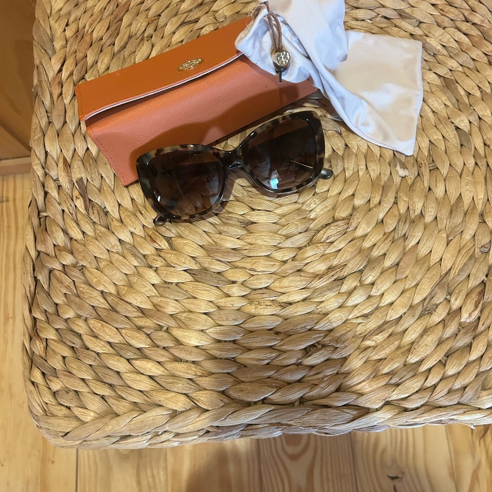 Tory Burch Tortoise Shell Sunglasses and Case